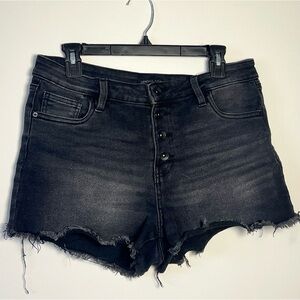 Kendall & Kylie Dark Wash Black Jean Women’s Shorts Size 31 Great Condition